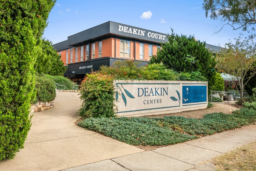 13/18 Duff Place Deakin ACT 2600 - Image 1