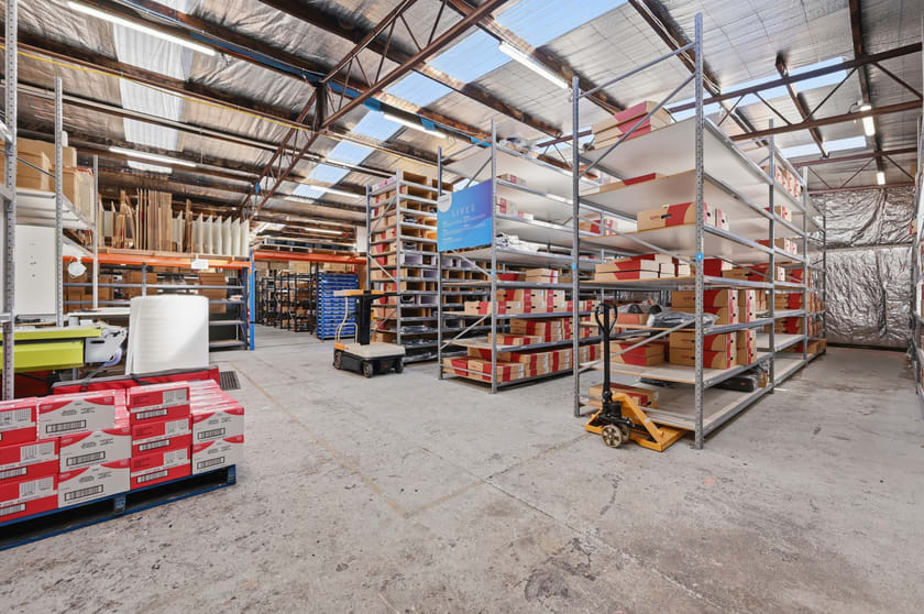 Click to view all images Office & Warehouse Facility/26 Pardoe Street East Devonport TAS 7310 - Image 3