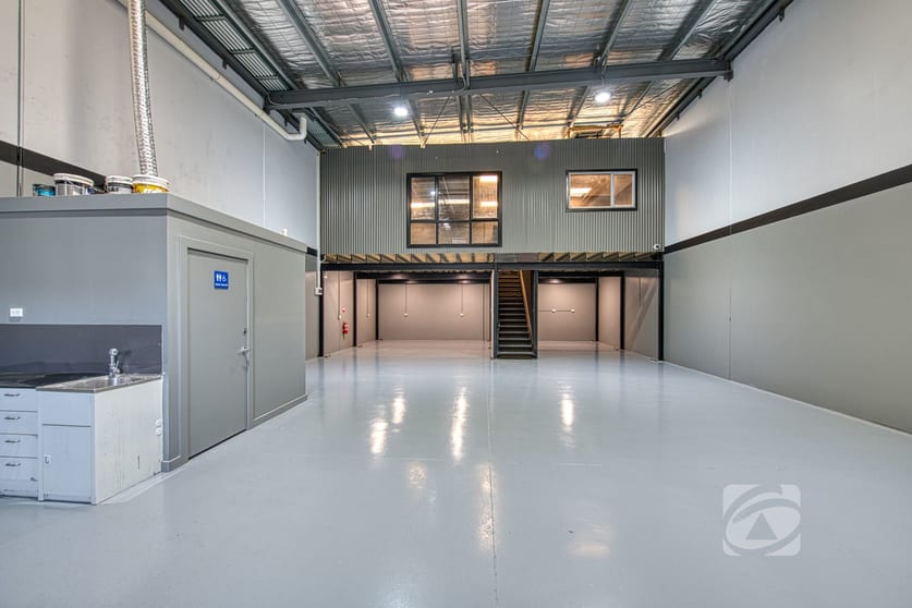 Click to view all images 4/29 Sharnet Circuit Pakenham VIC 3810 - Image 2