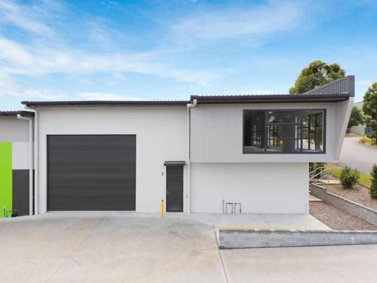 Unit 1/4 Prosperity Close Morisset NSW 2264 - Image 2