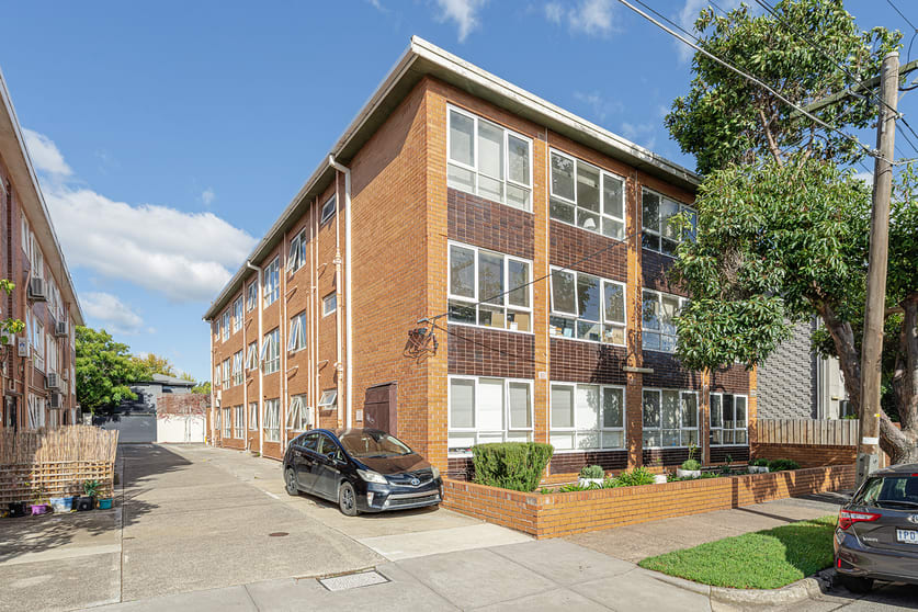 Click to view all images 124 Glen Huntly Road Elwood VIC 3184 - Image 1