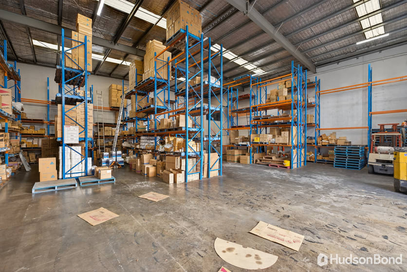 22 Pelmet Crescent Thomastown VIC 3074 - Image 3