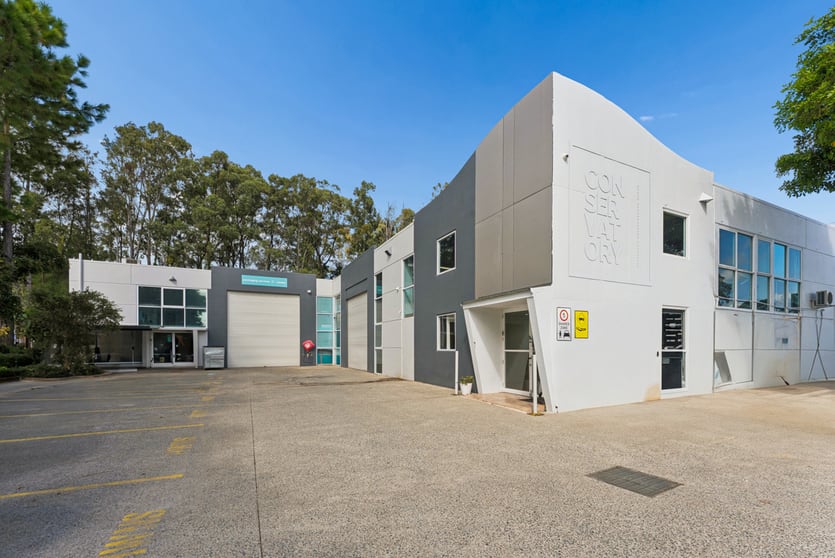 Click to view all images 24 Fremantle Street Burleigh Heads QLD 4220 - Image 1