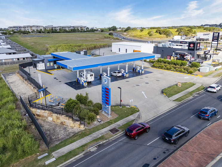 154 Main Street Kawungan QLD 4655 - Image 2
