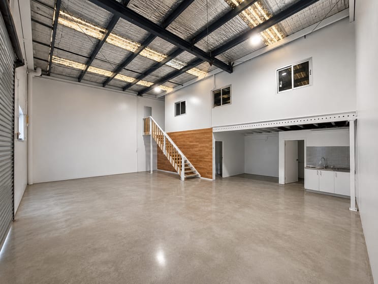 Click to view all images 11/30 Tower Court Noble Park VIC 3174 - Image 3