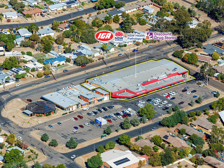 Tamworth Shopping Village/78-80 Robert Street South Tamworth NSW 2340 - Image 1