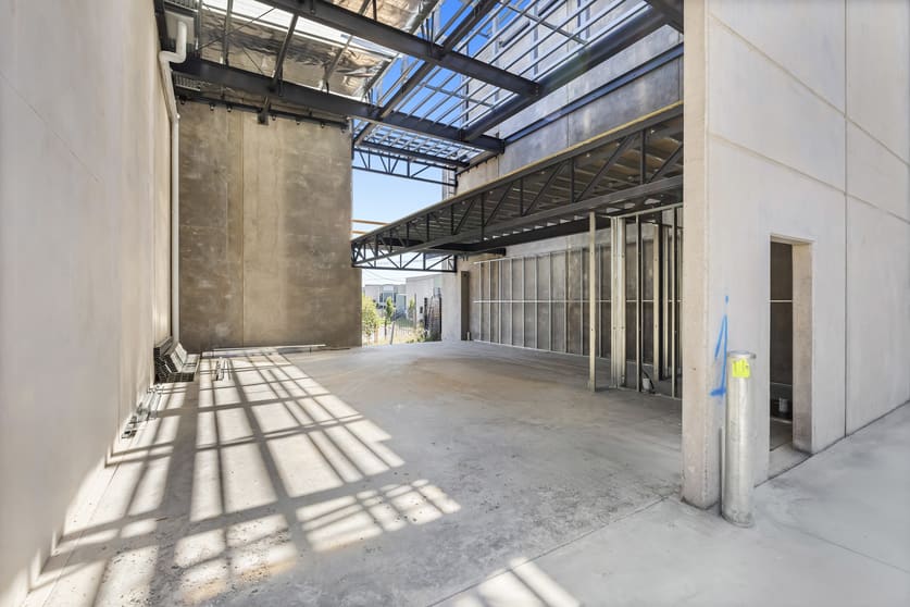 Click to view all images 6/184 Maddox Road Williamstown VIC 3016 - Image 2