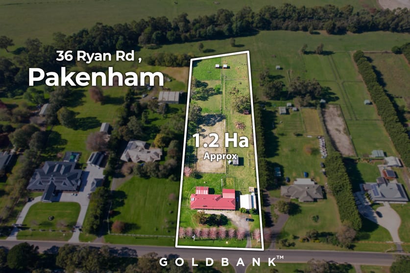 Click to view all images 36 Ryan Road Pakenham VIC 3810 - Image 2