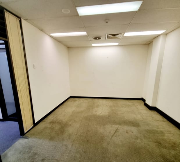Click to view all images Suite 5/533 Kent Street Sydney NSW 2000 - Image 3
