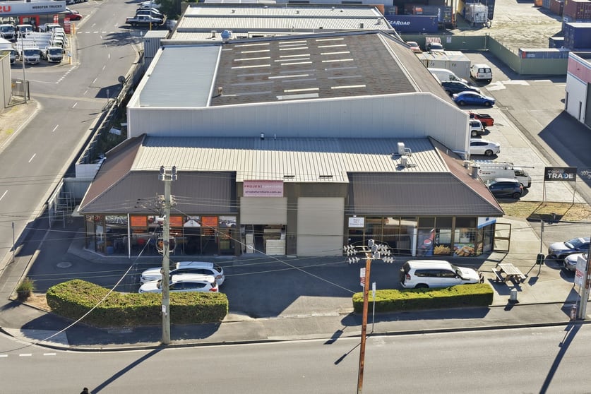 Click to view all images 1/10 Lampton Avenue Derwent Park TAS 7009 - Image 1