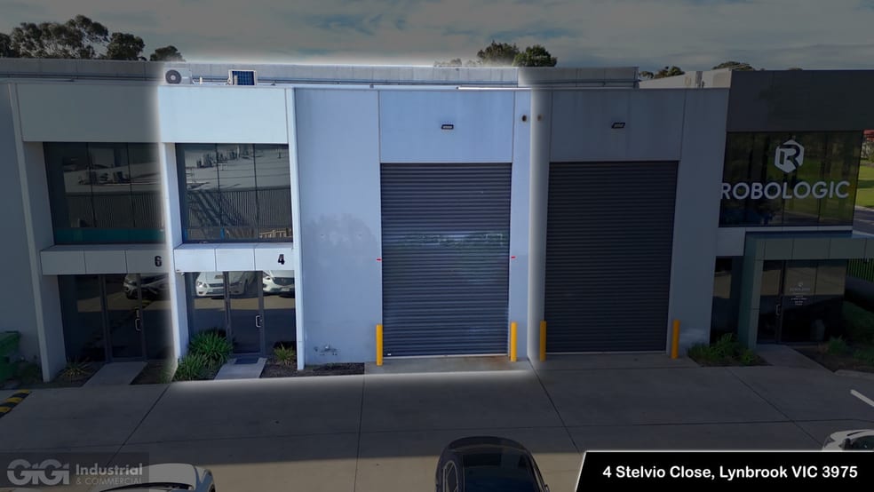 Click to view all images 4 Stelvio Close Lynbrook VIC 3975 - Image 3
