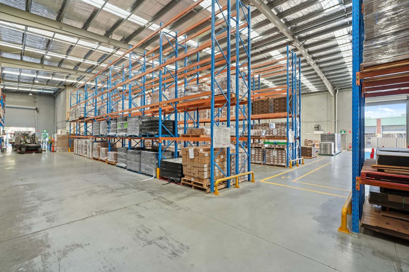 Click to view all images 93 Cheltenham Road Dandenong VIC 3175 - Image 5