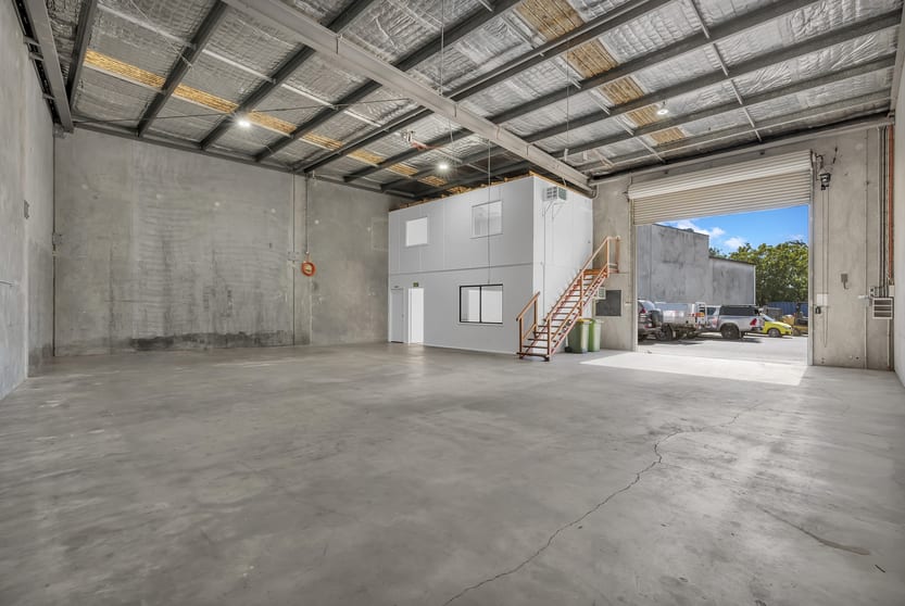 Click to view all images 4/10 Endeavour Drive Kunda Park QLD 4556 - Image 2