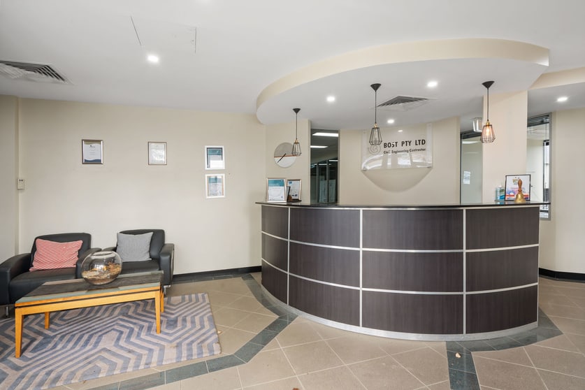 Click to view all images 32 Bayldon Road Queanbeyan NSW 2620 - Image 2