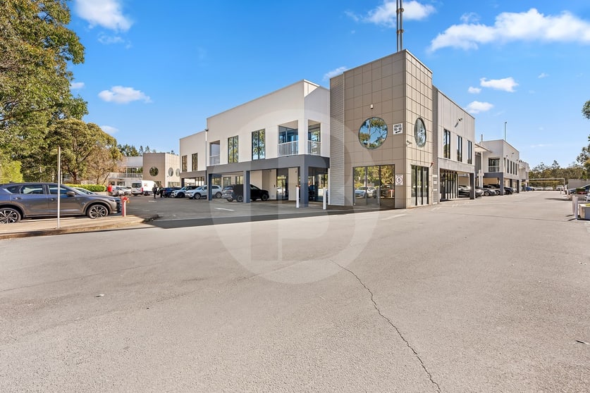 Click to view all images 31/5-7 INGLEWOOD PLACE Norwest NSW 2153 - Image 1