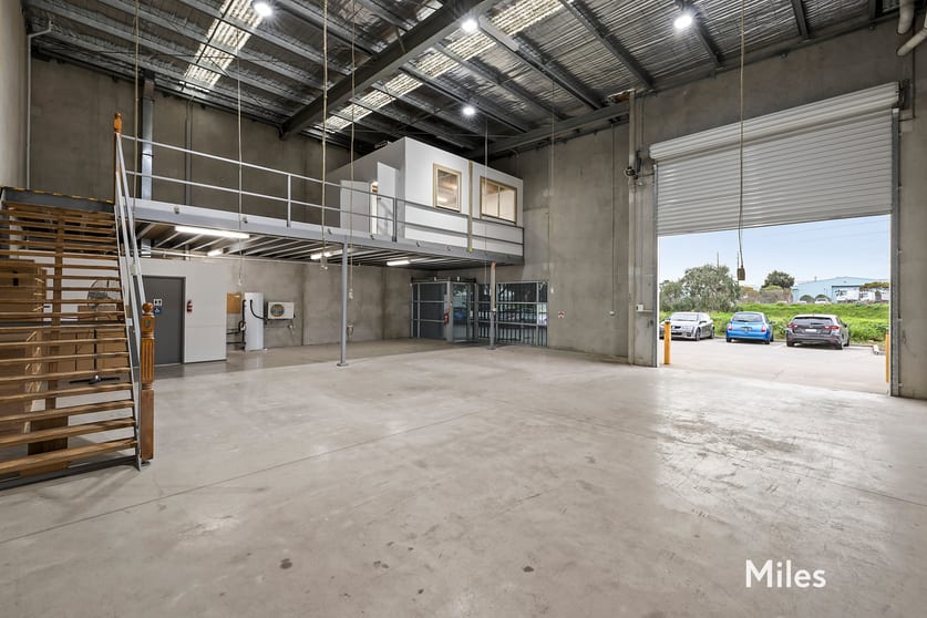 15/58 Mahoneys Road Thomastown VIC 3074 - Image 3