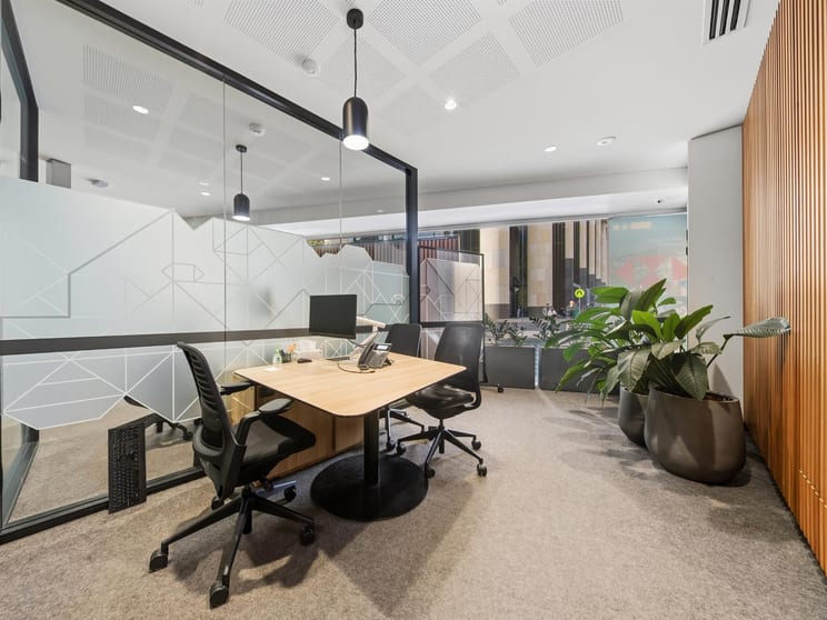 Click to view all images 179 Church St Parramatta NSW 2150 - Image 4