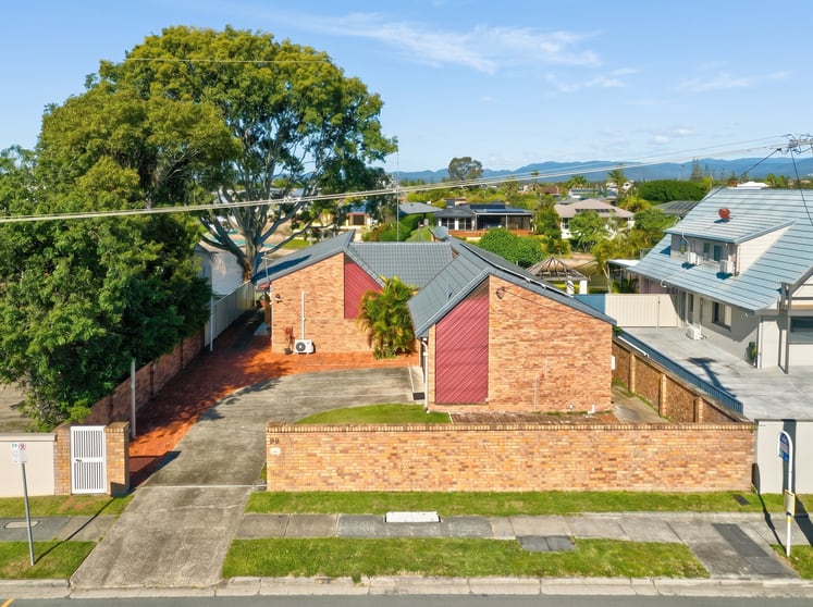 98 Ashmore Road Bundall QLD 4217 - Image 5