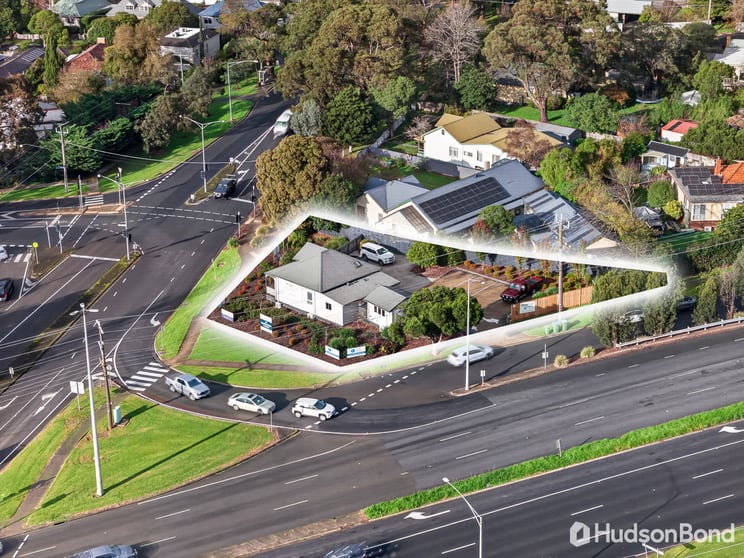 Click to view all images 236 Maroondah Highway Croydon VIC 3136 - Image 3