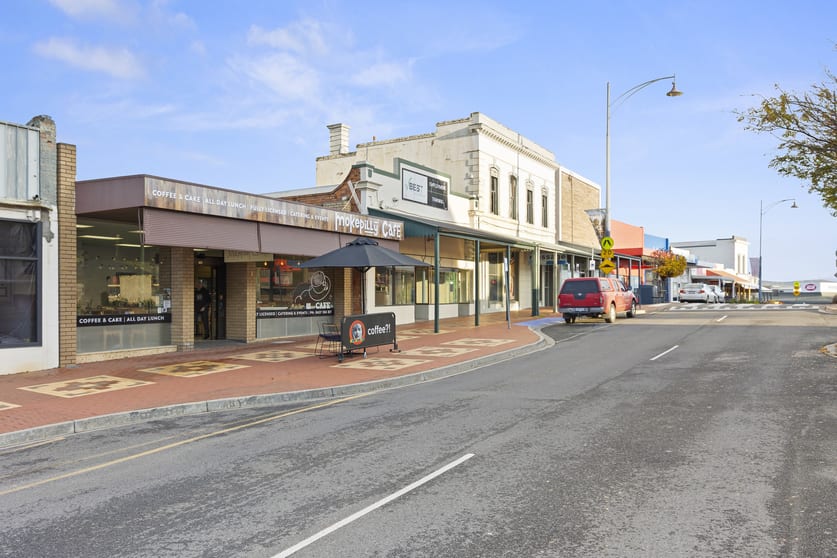 154-156 Main Street Stawell VIC 3380 - Image 3