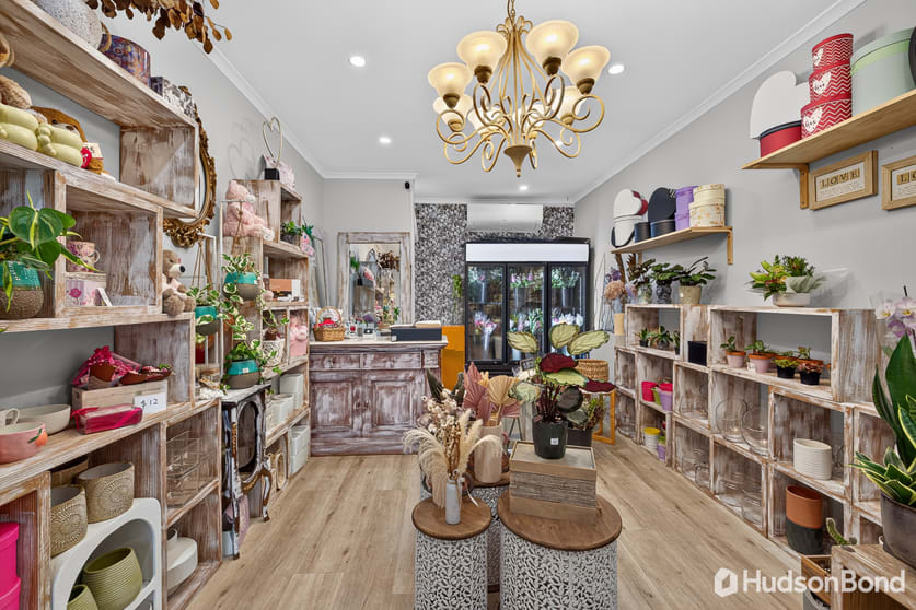 Click to view all images 3/43 Anderson Street Templestowe VIC 3106 - Image 3