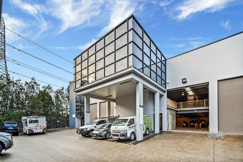Click to view all images Unit 9, 12-14 Northumberland Road Caringbah NSW 2229 - Image 1