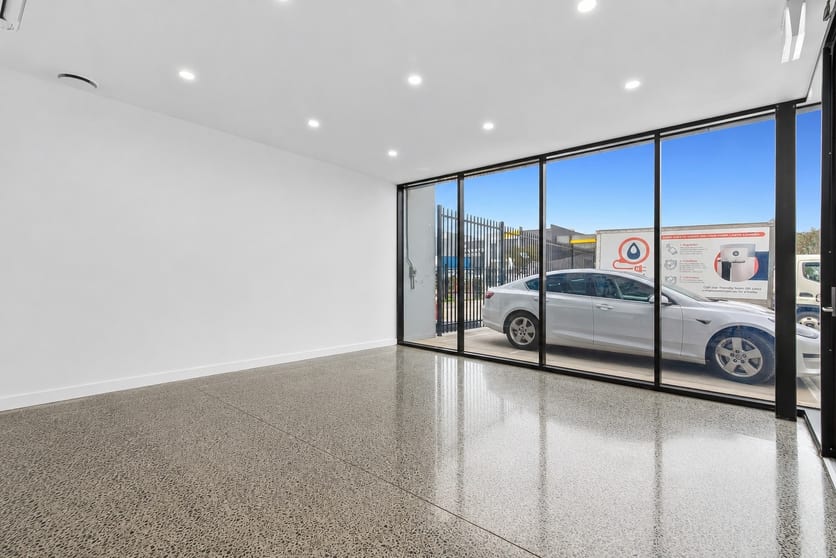 Click to view all images 2/13 Elite Way Mornington VIC 3931 - Image 3