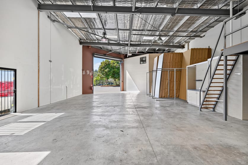 1/12 Hawker Street Currumbin Waters QLD 4223 - Image 3