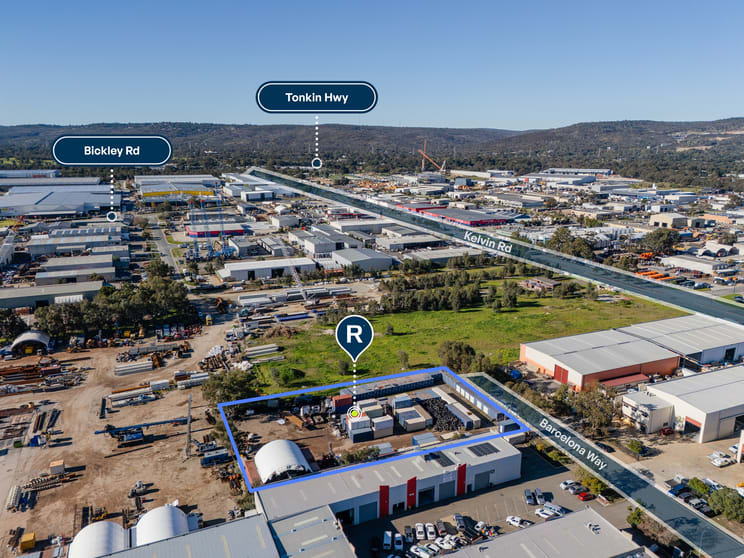 Click to view all images 12 Barcelona Way Maddington WA 6109 - Image 4