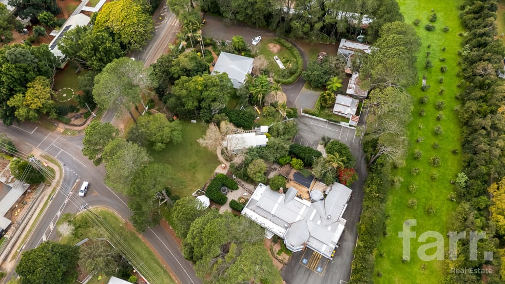 Click to view all images 216-222 Long Road Tamborine Mountain QLD 4272 - Image 2