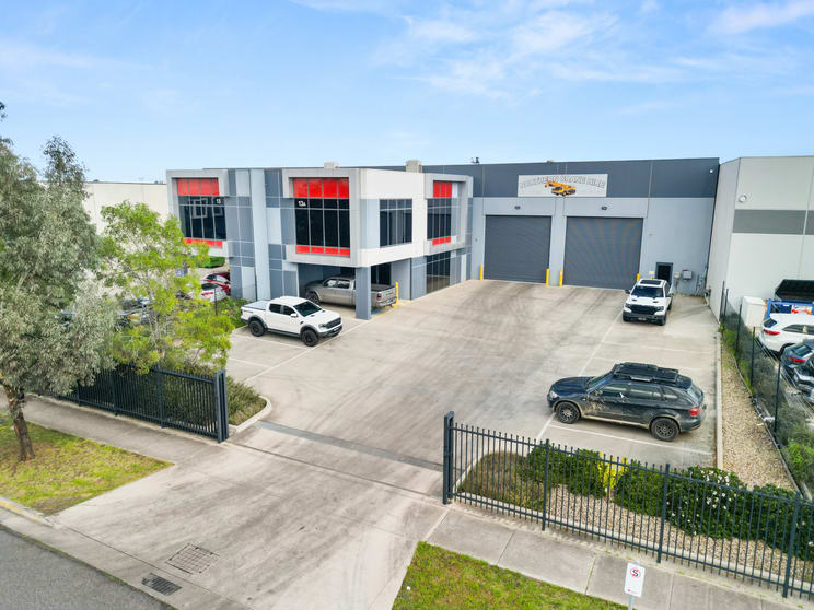 13A Burnett Street Somerton VIC 3062 - Image 2