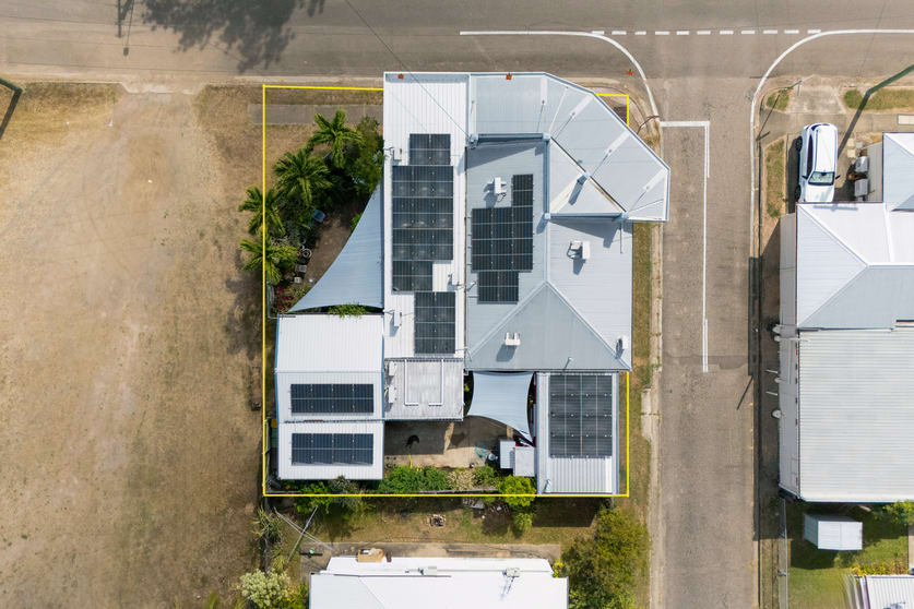 Click to view all images 25 Kingston Street Gulliver QLD 4812 - Image 2