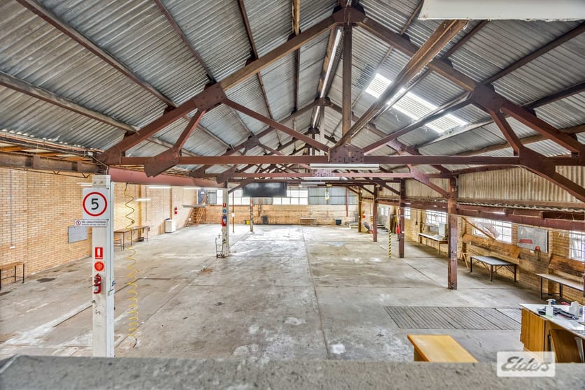 37 Moore Street Ararat VIC 3377 - Image 3