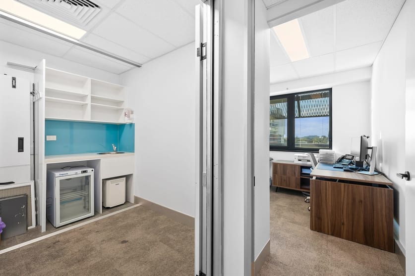 Click to view all images 309/33 North Street Spring Hill QLD 4000 - Image 3