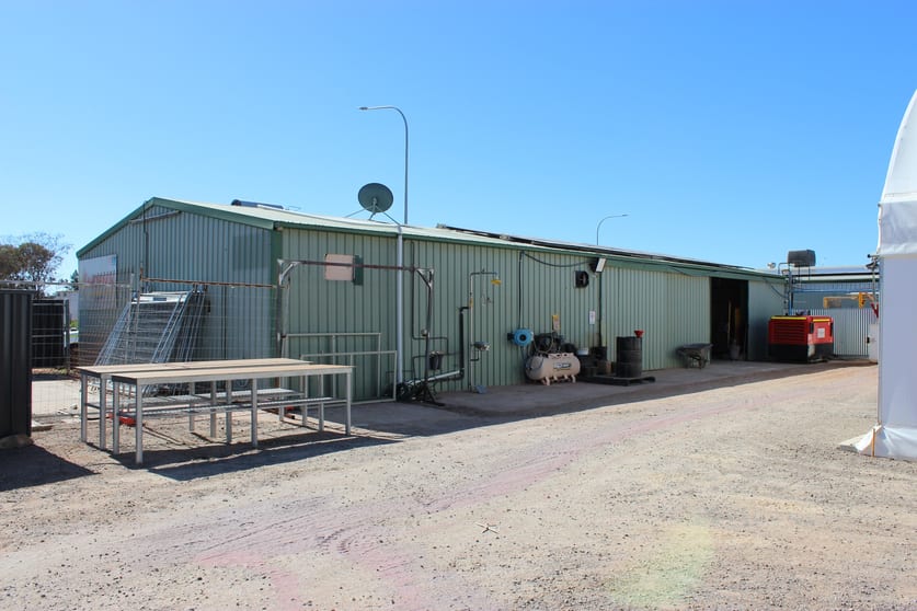 Click to view all images 2 Gosse Street Roxby Downs SA 5725 - Image 2