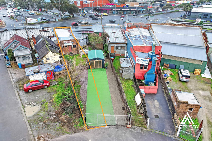 Click to view all images 124 Boronia Road Boronia VIC 3155 - Image 2