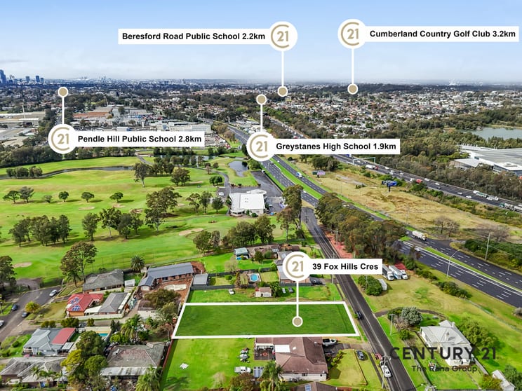 Click to view all images 39 Fox Hills Crescent Toongabbie NSW 2146 - Image 3