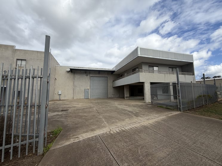17 McPherson Street Bacchus Marsh VIC 3340 - Image 3
