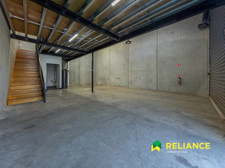 33 Star Circuit Derrimut VIC 3026 - Image 3