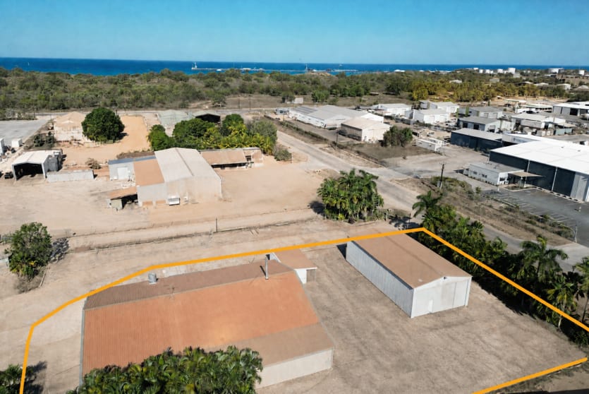 Click to view all images 1/8 DeCastilla Street Minyirr WA 6725 - Image 2