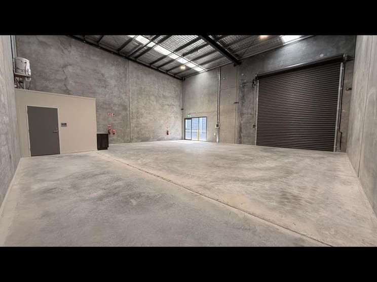 Click to view all images 16/20 Cedar Mill Drive Jilliby NSW 2259 - Image 3