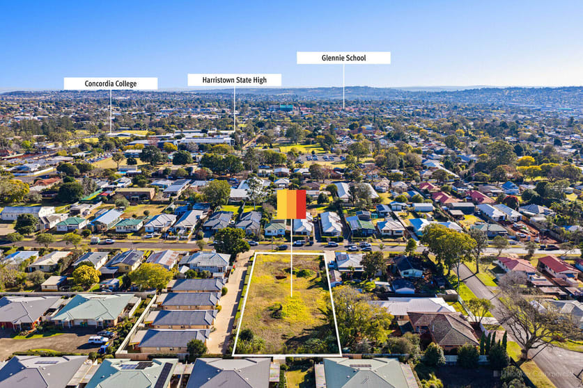 Click to view all images 22-24 Buckland Street Harristown QLD 4350 - Image 3