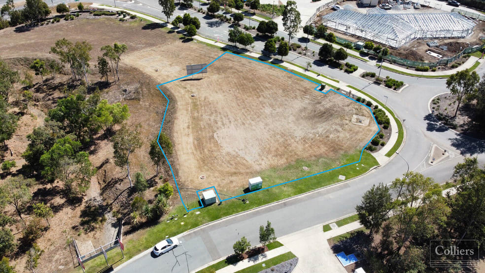 Click to view all images 2 Kariboe Way Julago QLD 4816 - Image 3