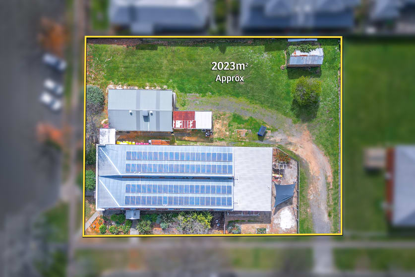 30 Fisher Street Gisborne VIC 3437 - Image 2