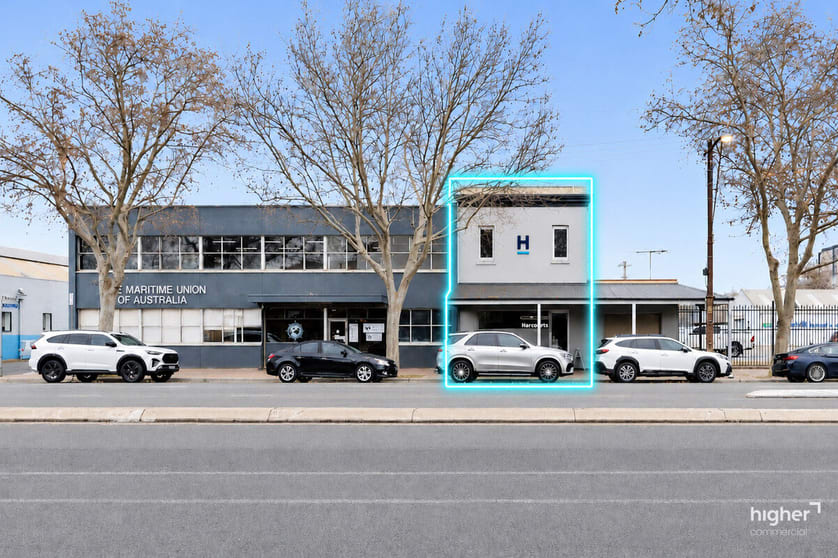 Click to view all images 71 St Vincent Street Port Adelaide SA 5015 - Image 1