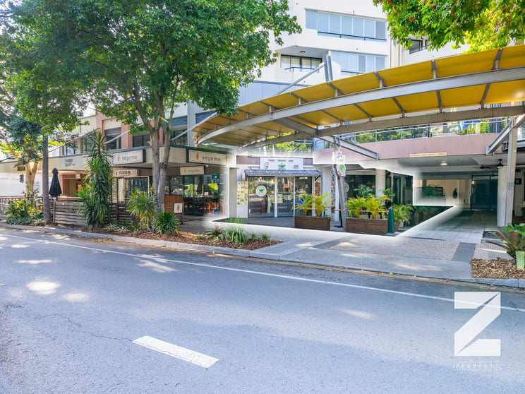 Click to view all images 8/220 MELBOURNE STREET South Brisbane QLD 4101 - Image 1