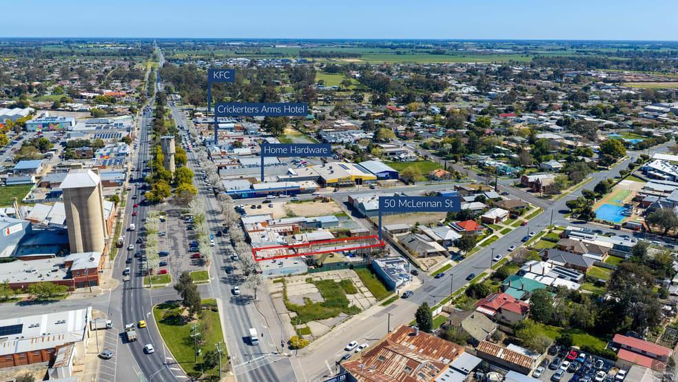 Click to view all images 50 McLennan Street Mooroopna VIC 3629 - Image 2