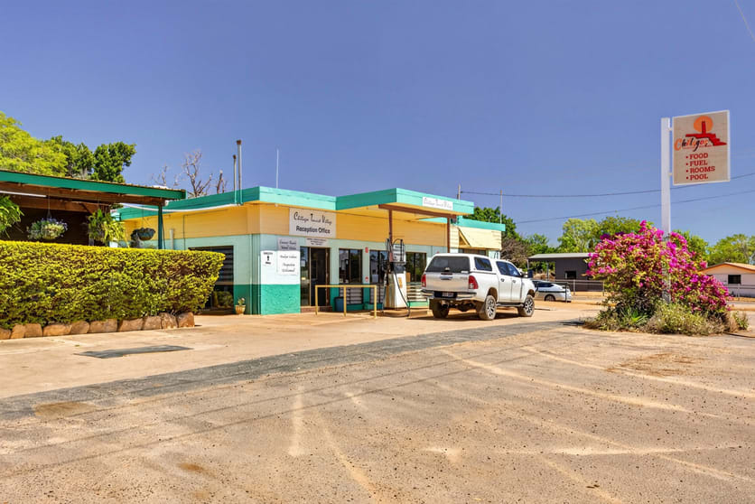 Click to view all images 40-50 Queen Street Chillagoe QLD 4871 - Image 3