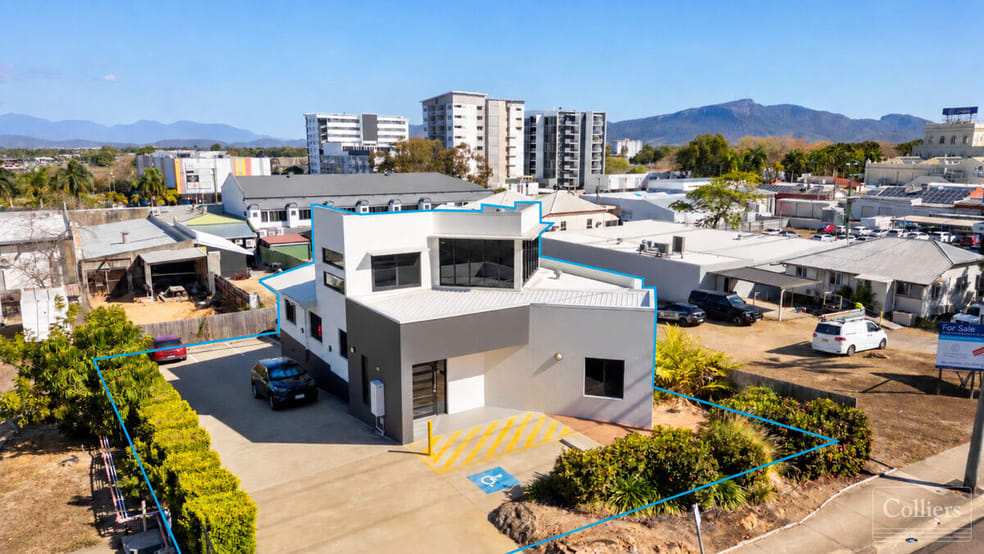 Click to view all images 474-482 Sturt Street Townsville City QLD 4810 - Image 1