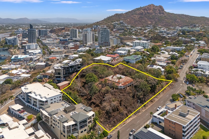 4-8 Cleveland Terrace North Ward QLD 4810 - Image 3
